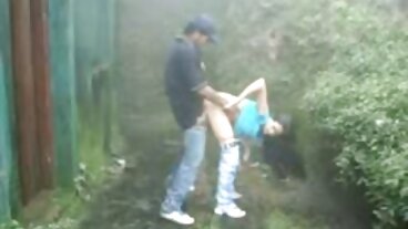 Cuckold נהנה בלונד BAE מקבל סרטי סקס חינם אונס Gangbanged