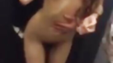 אני רוצה מזיין את העוזרת Creampie מאח חורג!