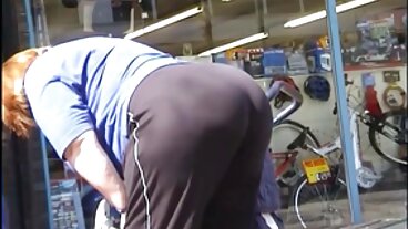 הרפתקאות סקס בטלפון חינם הליהוק של Bootylicious Brunette POV
